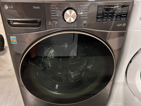 BEAUTIFUL BRAND NEW STACKABLE SMART FRONT LOAD LG WASHER MODEL: WM4000HBA WAS13559 on Sale